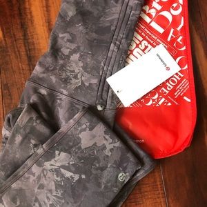 Lululemon Hug Your Core SHR Tights 28” R*